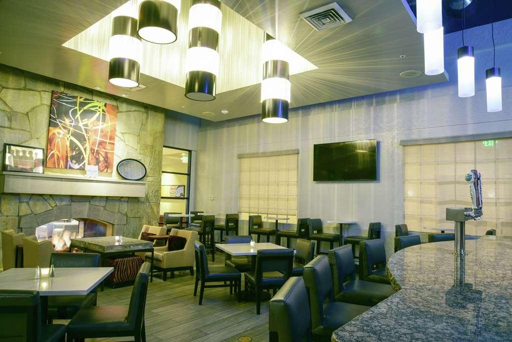 Doubletree By Hilton Hotel Salt Lake City Airport Restaurant photo